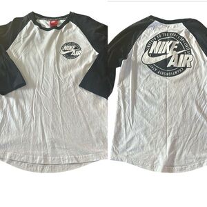 NIKE AIR ⭐️ LONG SLEEVE TEE